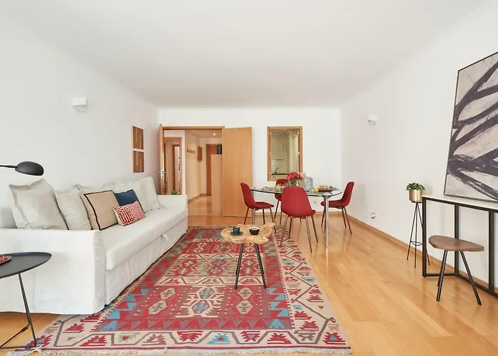 Modern Apartment In Avenida Da Liberdade