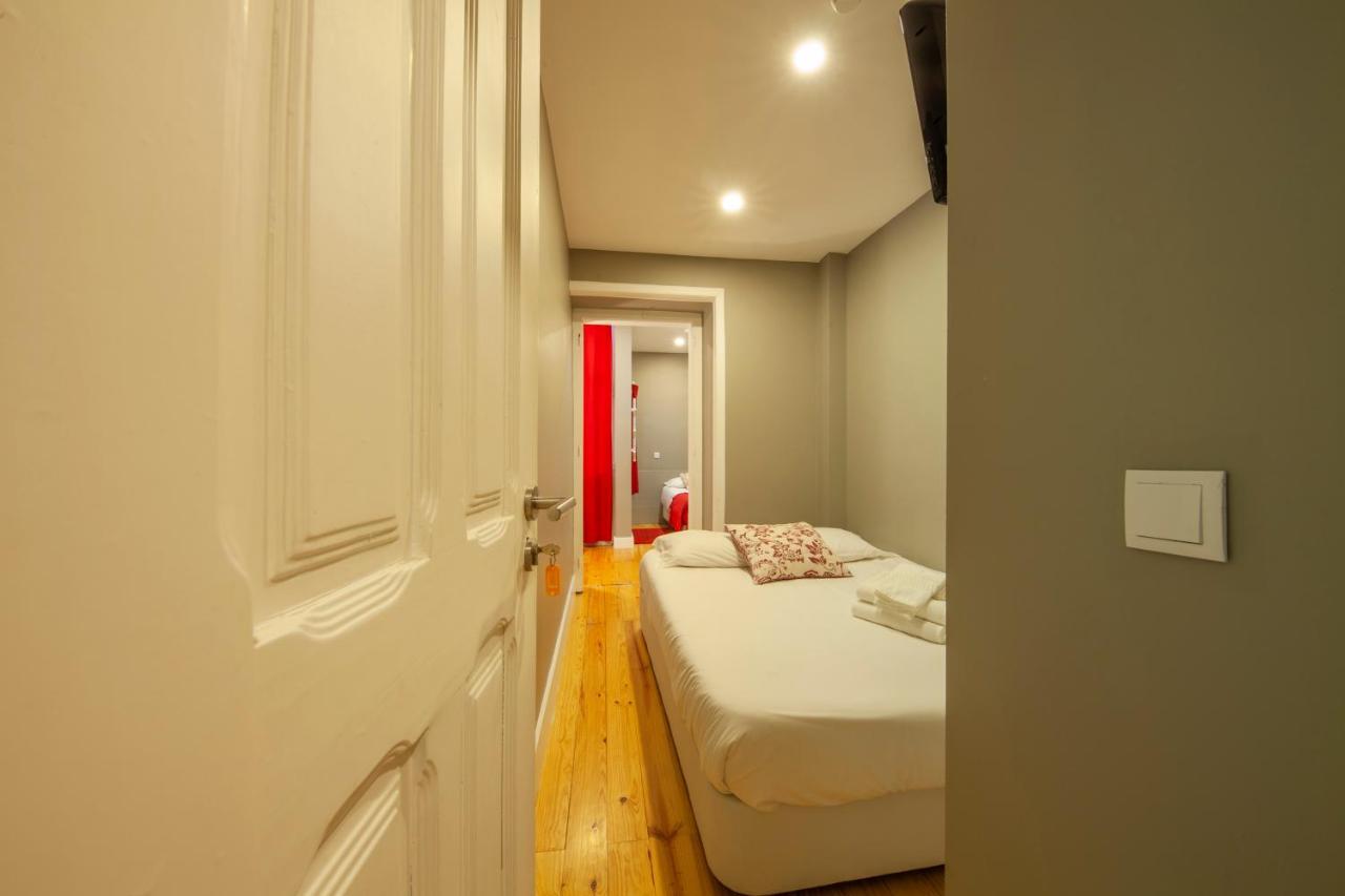 Hostal The Bridge Lisboa