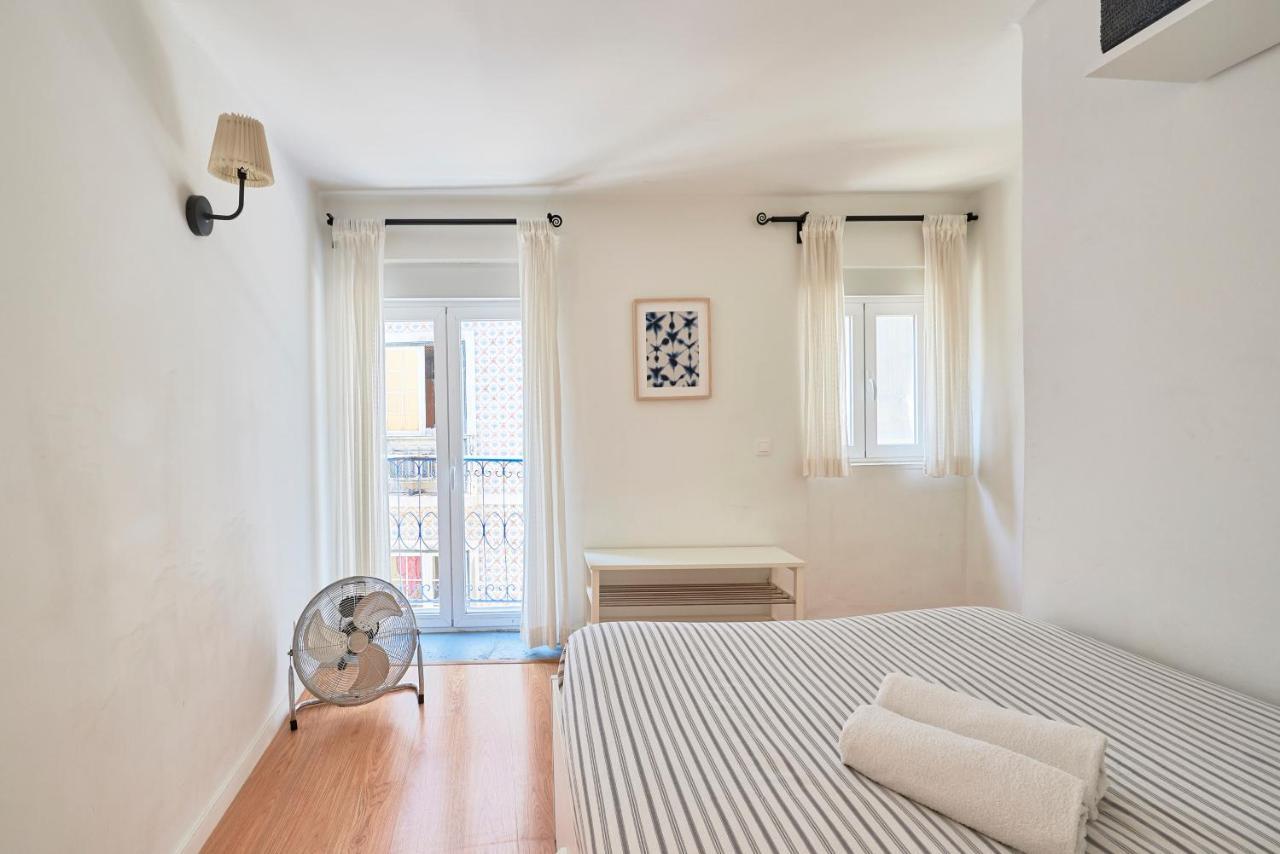 Meet | Your In | Centre Apartment *