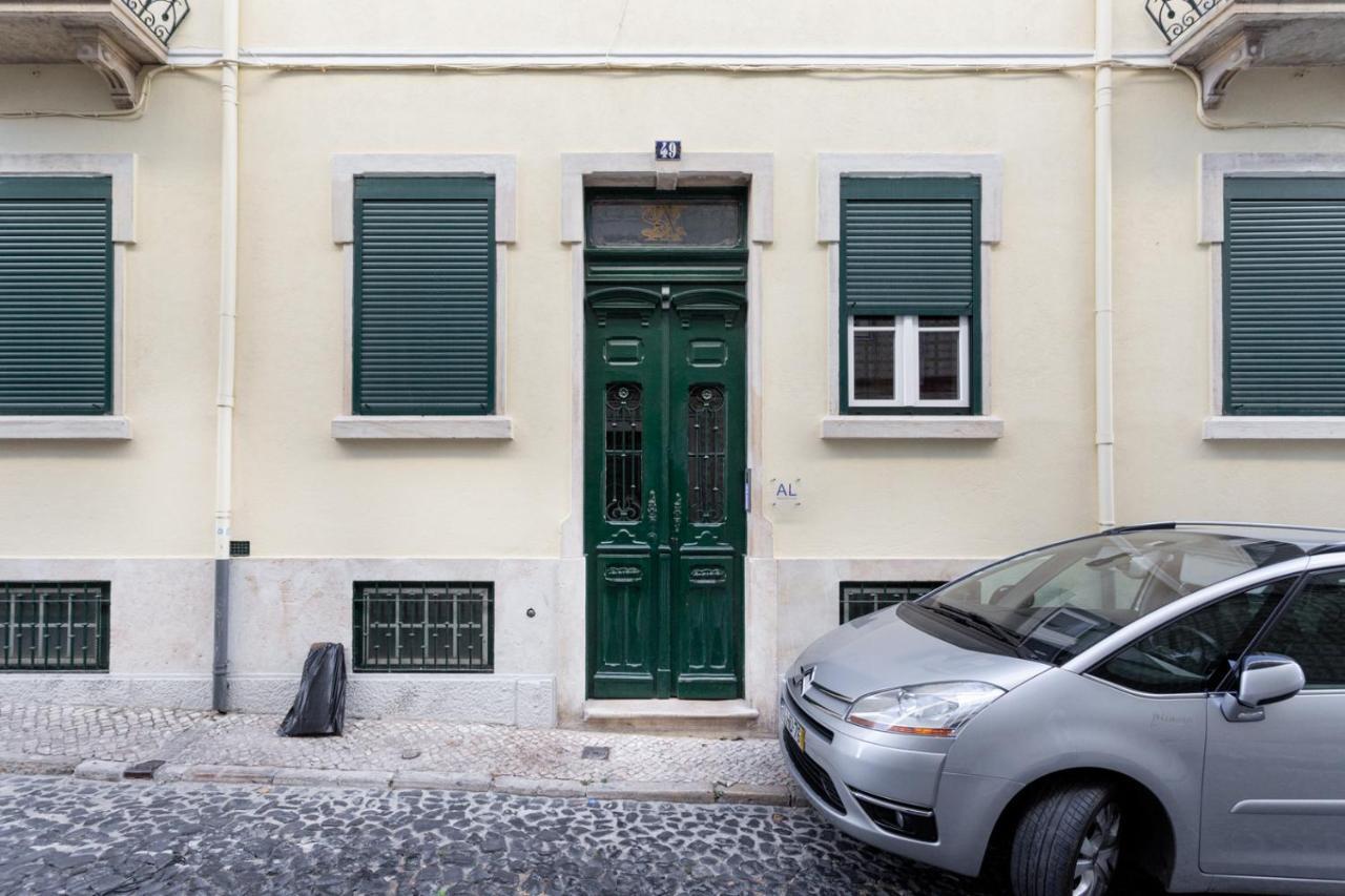 Joivy Marvelous 3-bed With Astonishing View And Terrace, Nearby St George Castle Apartamento Lisboa