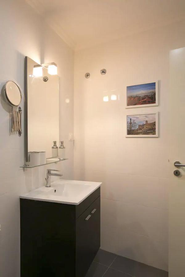 Central Cozy & Near The Subway Apartamento *