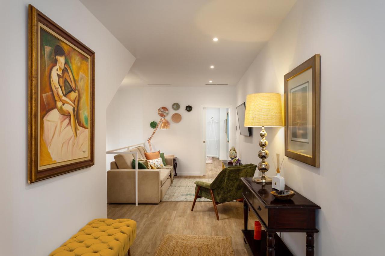 Apartamento Stupendo- Two Rooms, Patio With Refreshing Pond-center-air Conditioning-free Park *