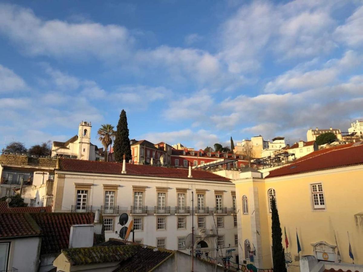 Apartamento Alfama Delight Panoramic River And Historic Views 3 Bedrooms And 2 Bathrooms Ac 18th Century Building