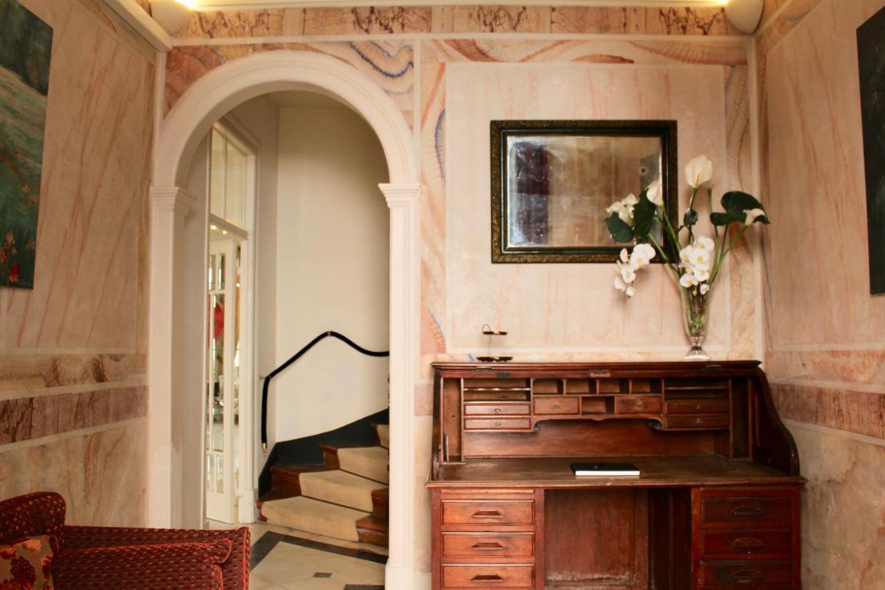 Сasa de vacaciones Garden Mansion In Historic Center By Lovelystay