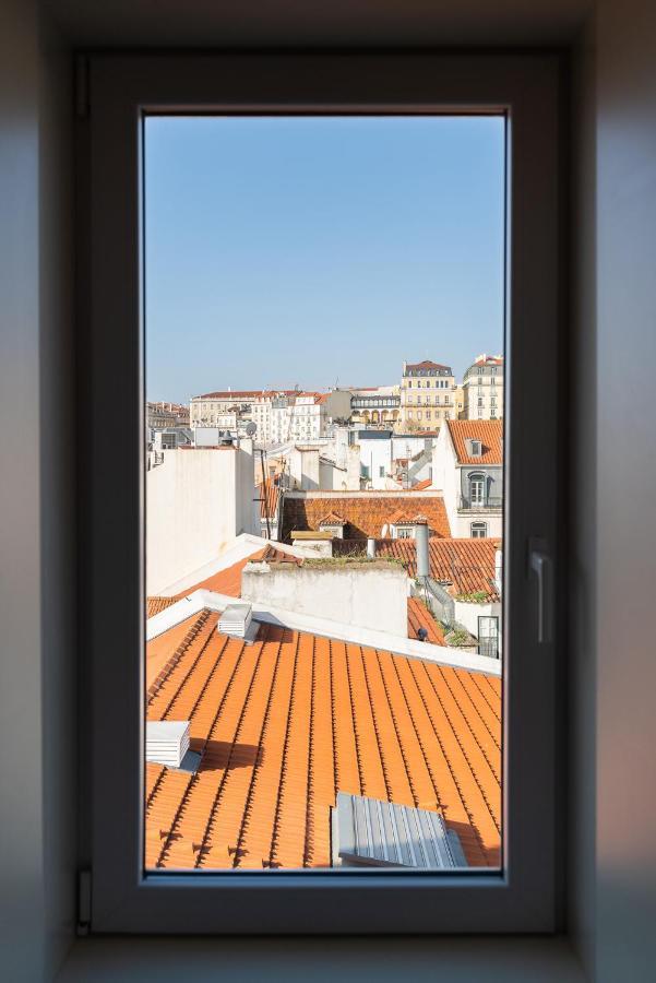 Amazing Rooftop At Center