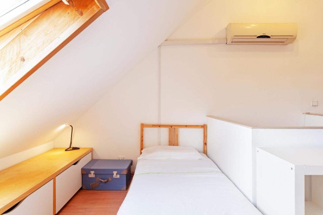 Apartamento Quiet 3 Bedroom In *