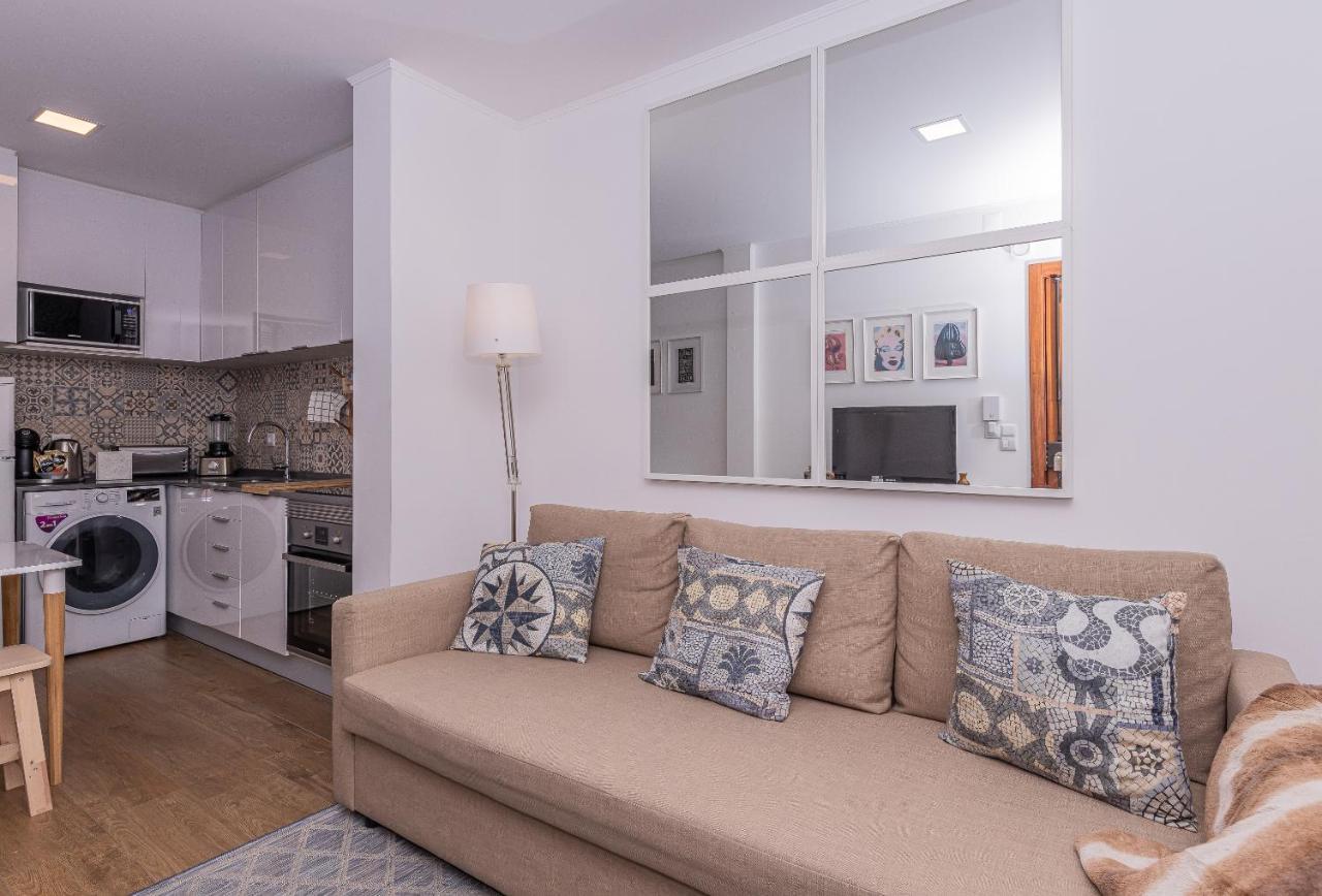 Feira Da Ladra Comfy Premium