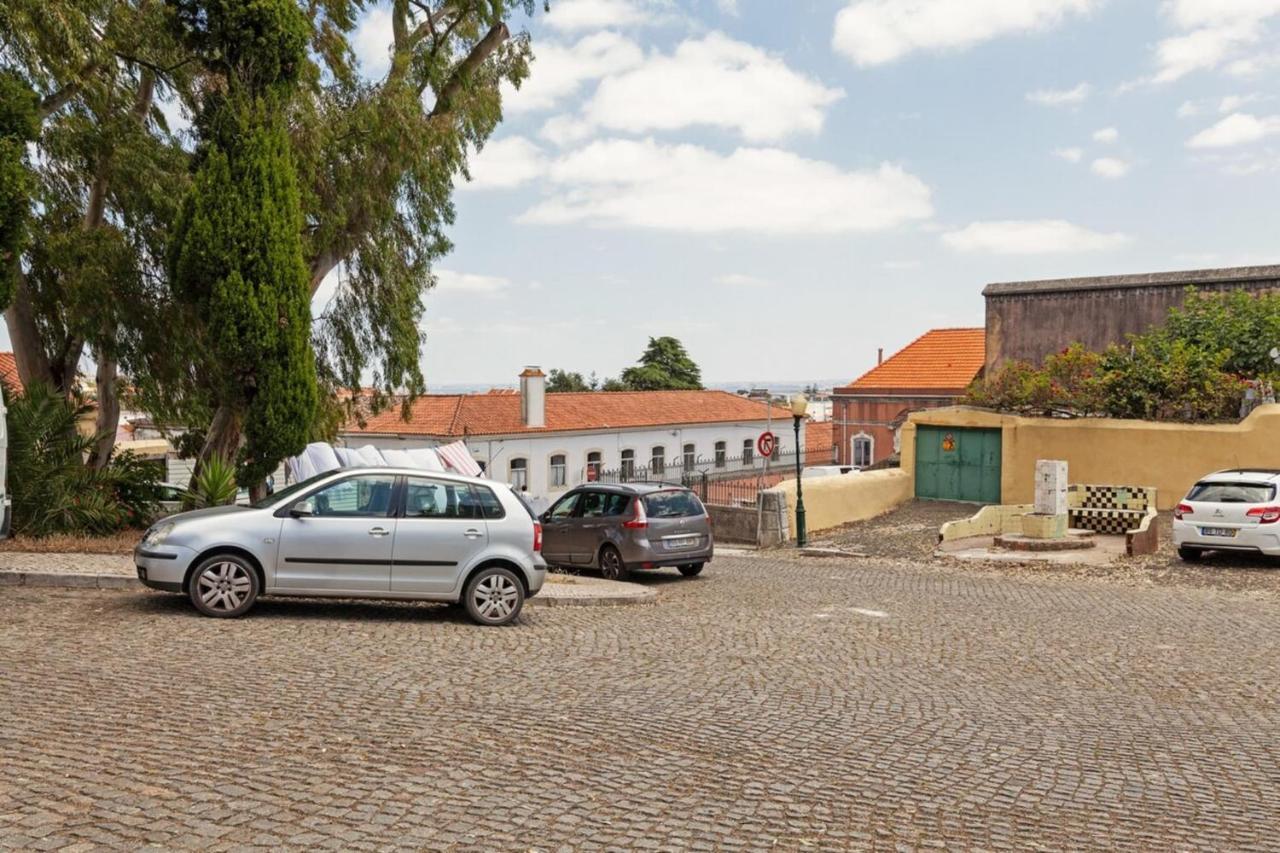 Apartamento Quiet 3 Bedroom In *