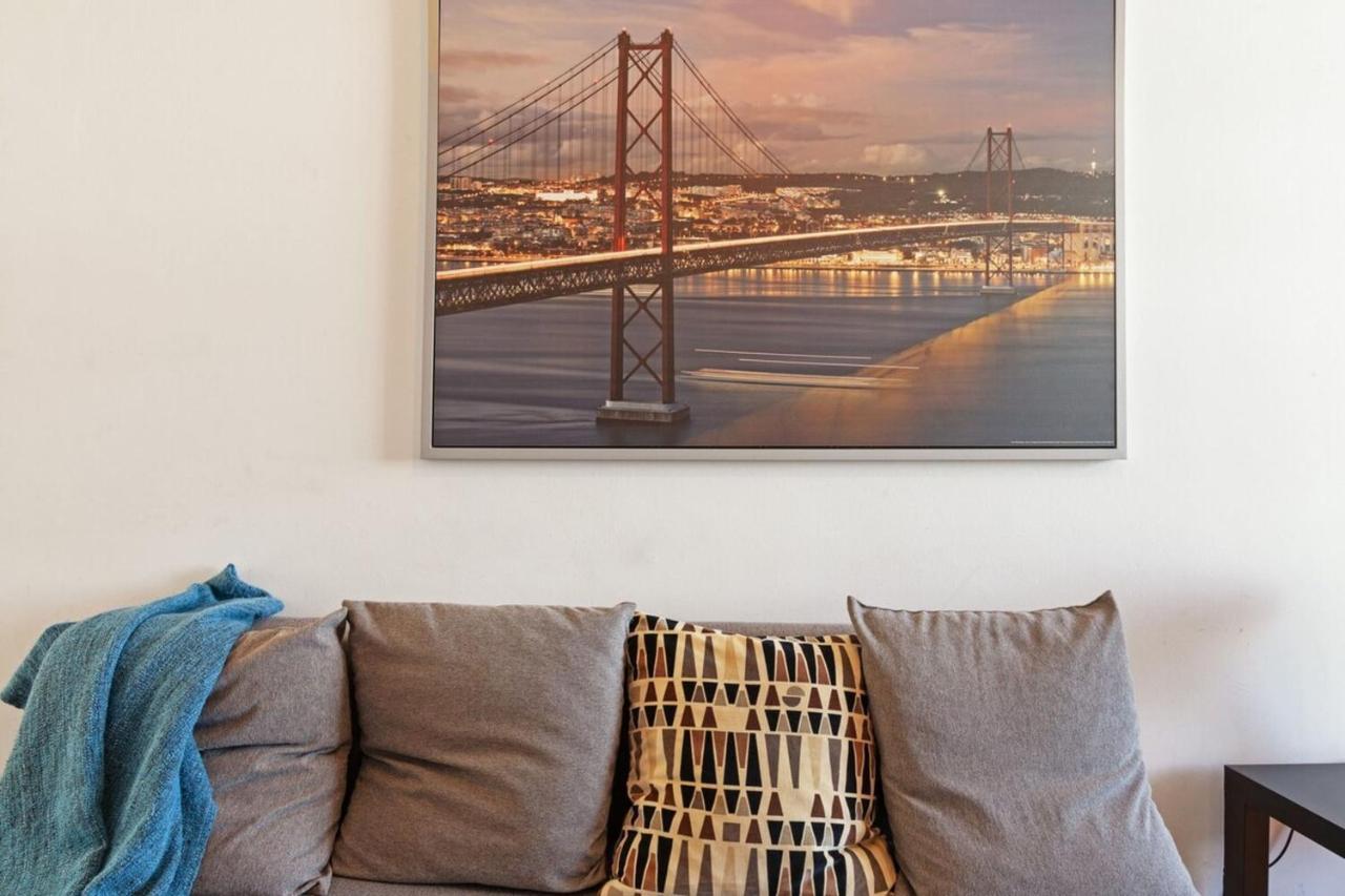 Quiet 3 Bedroom In Apartamento Lisboa