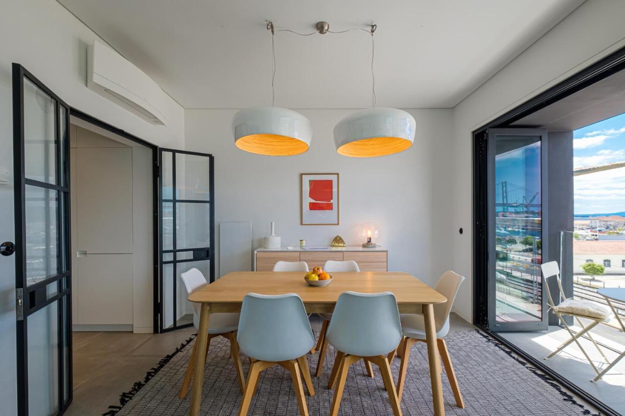 Nomad's 2bed Riverside * Lisboa