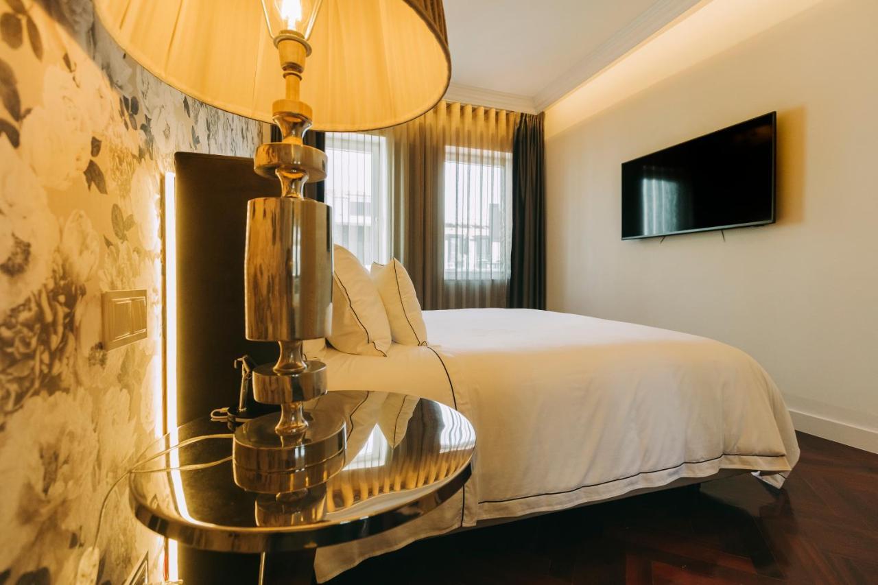 The Felix 10 Bed & Breakfast Lisbon