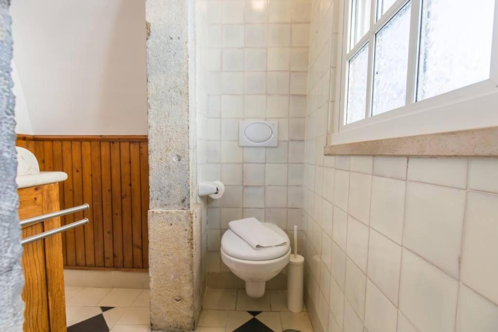 135 C - Quiet Charming Flat In Historic Alfama Near Baixa Apartamento Lisboa