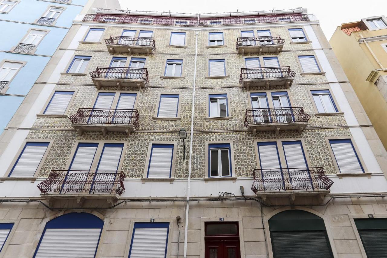 Sweet Almirante By Homing * Lisboa