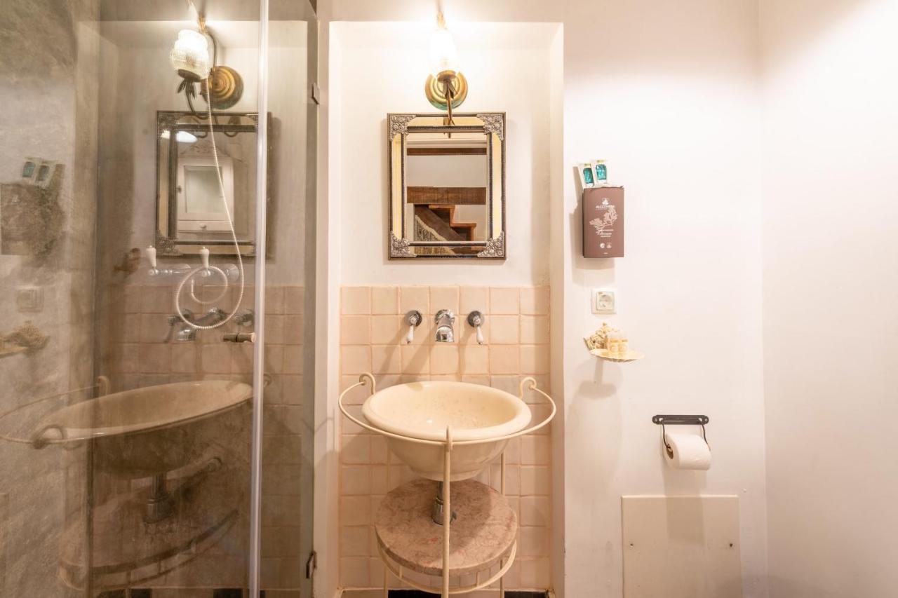 Guestready - Exquisite Portuguese Simbols Lisbon