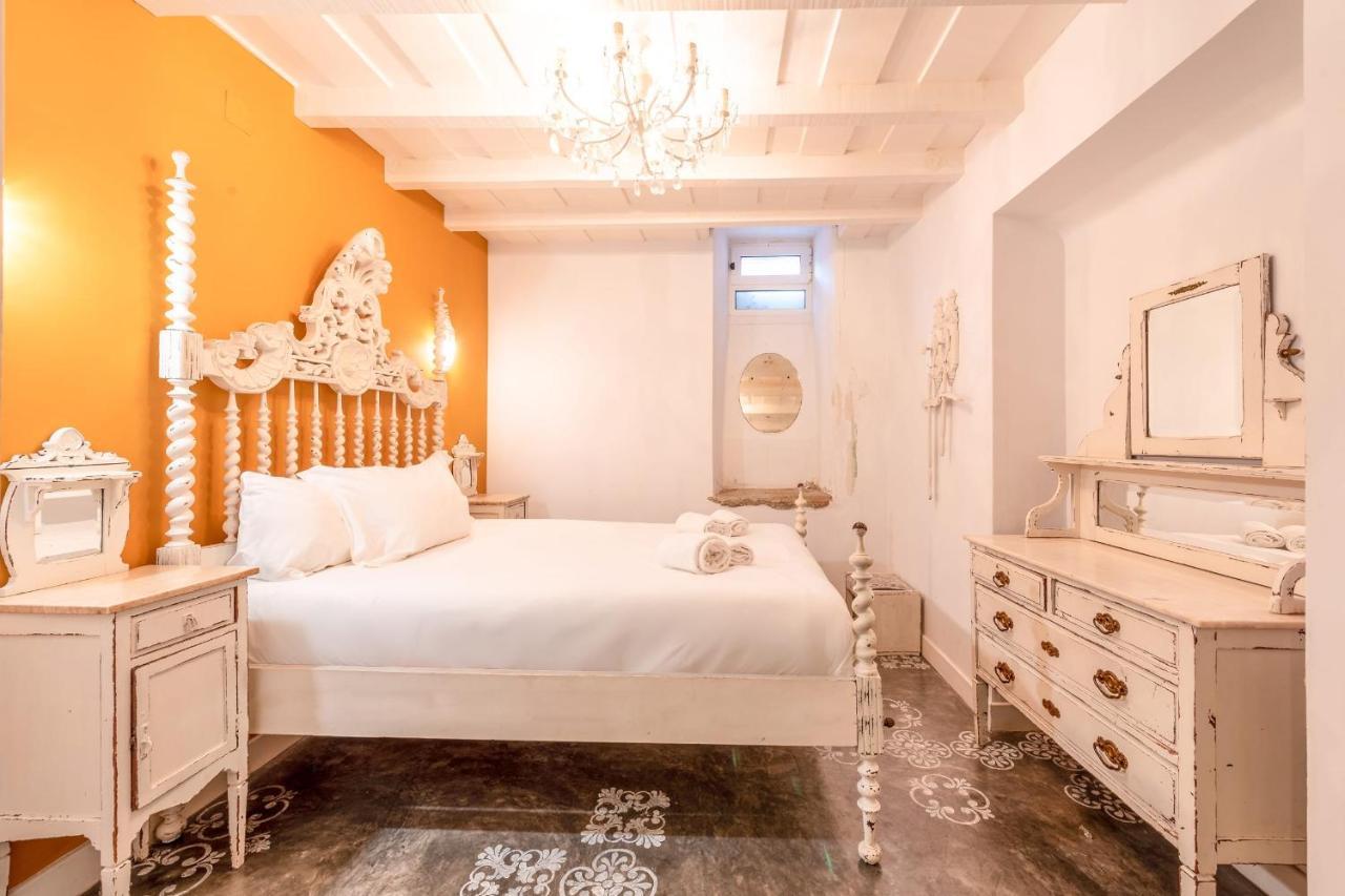 Guestready - Exquisite Portuguese Simbols Lisbon