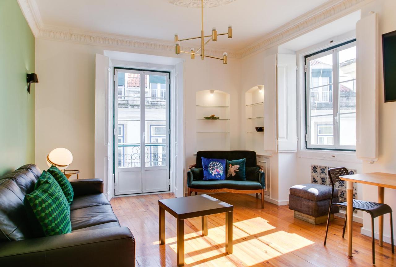 Spacious&bright 2 Bedroom Apartment, Historical Center, Madragoa Apartamento Lisboa
