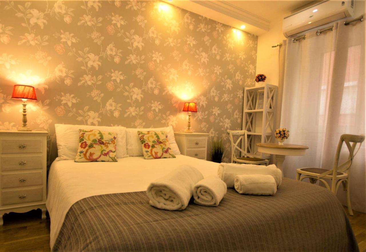 Sweet Close To Famous Avenue Liberty Pensión 3*