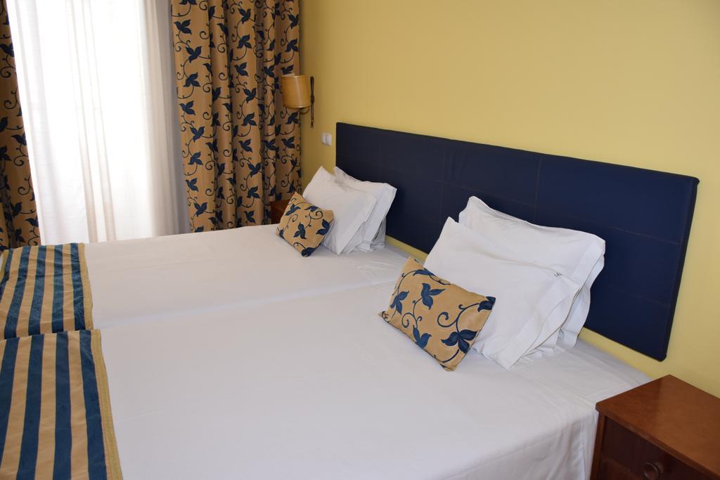 Guest house Pensao Flor Da Baixa 2*