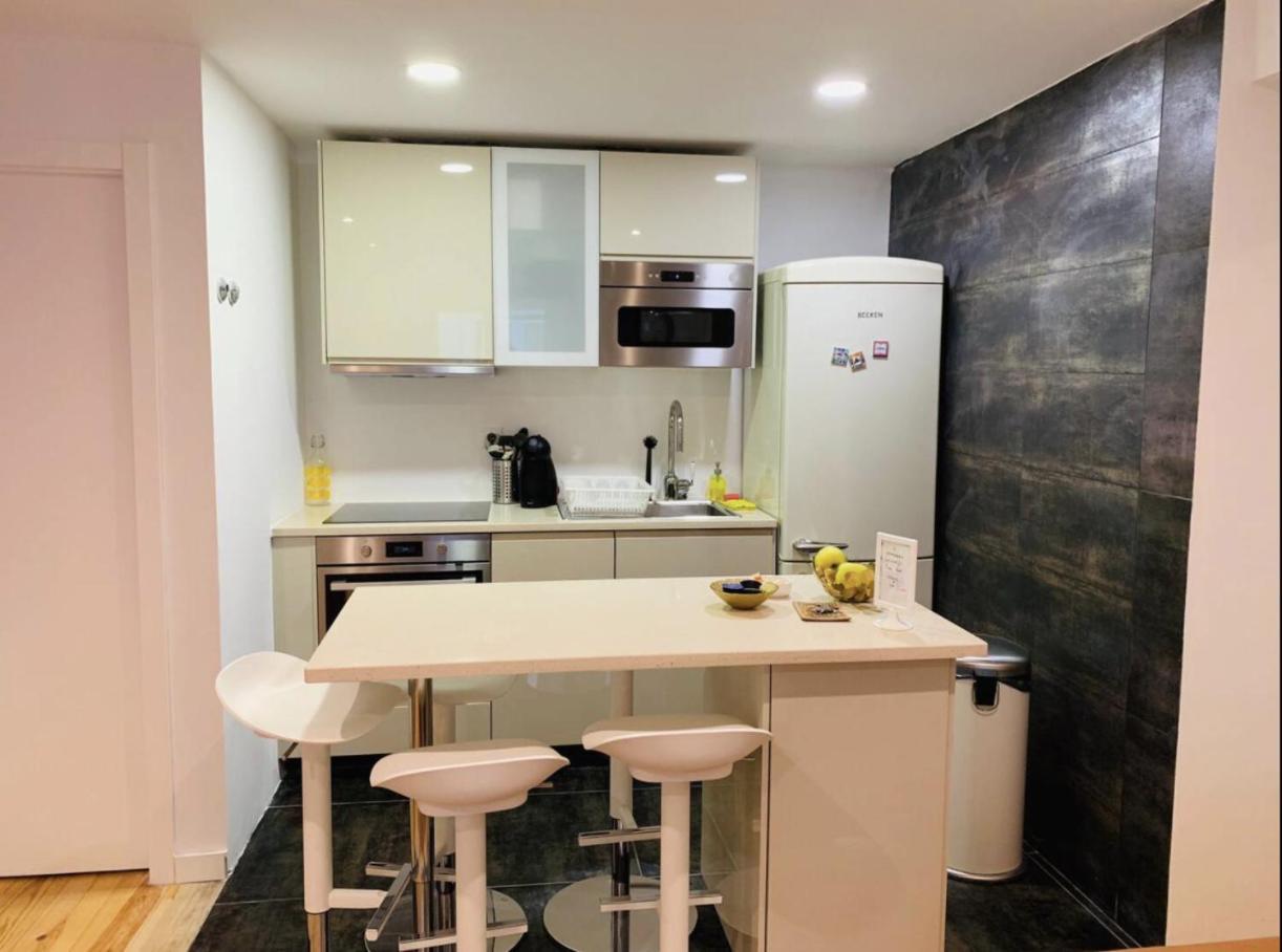 Chiado/bairro Alto 2 Bedroom *