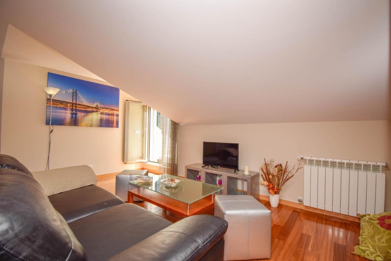 Apartment Bright Side Of *
