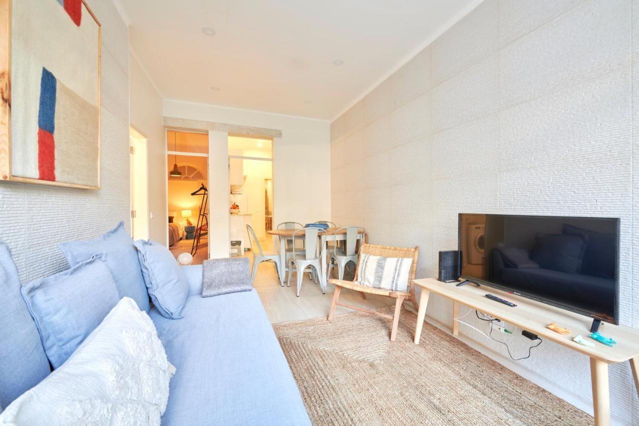 Apartamento Charming 3br W/ Patio, By Timecooler