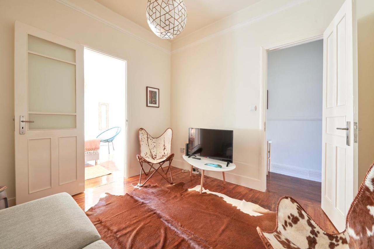 Quiet&central 2br Apt, By Timecooler