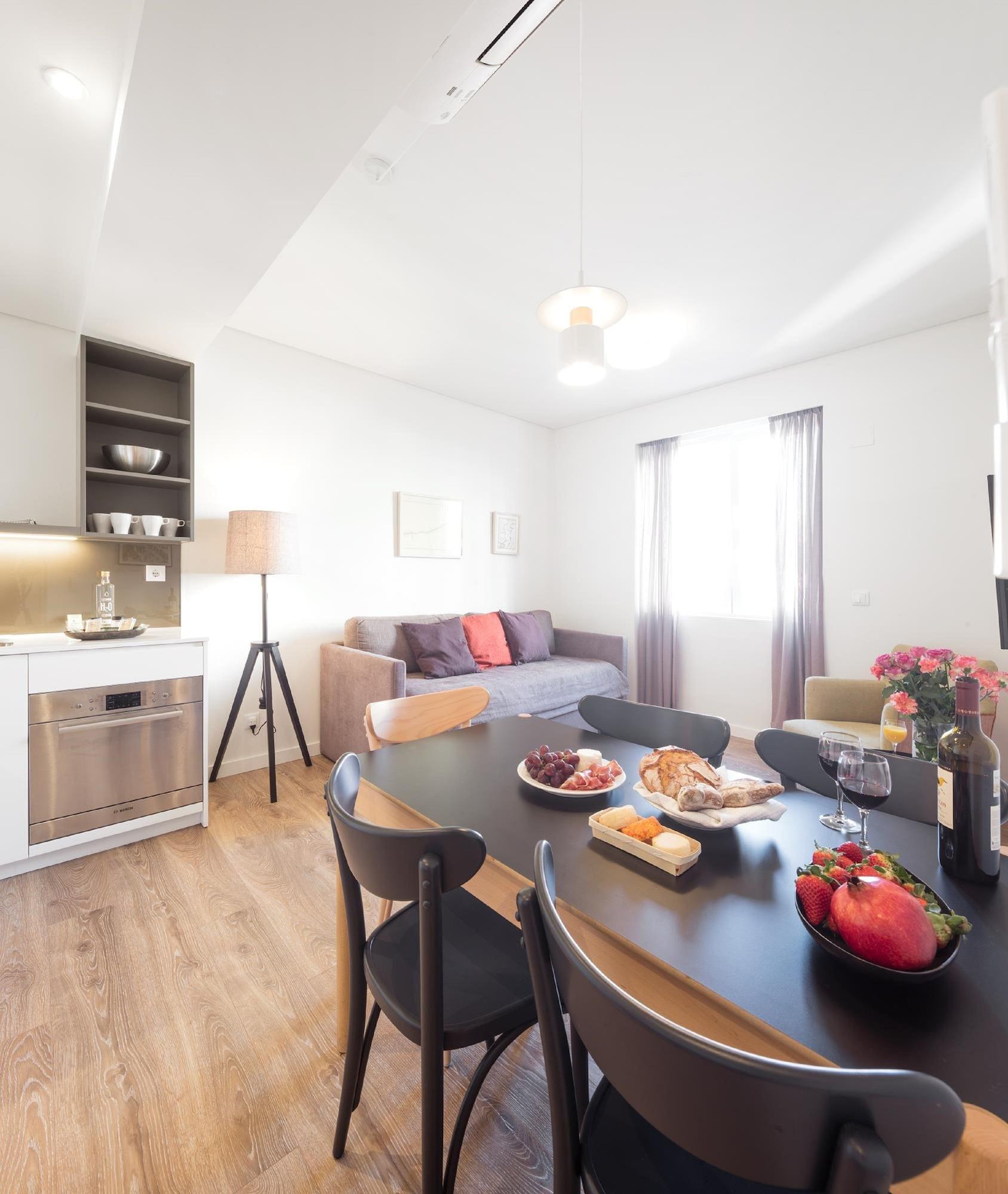 Serviced - Avenida Apartment Lisbon