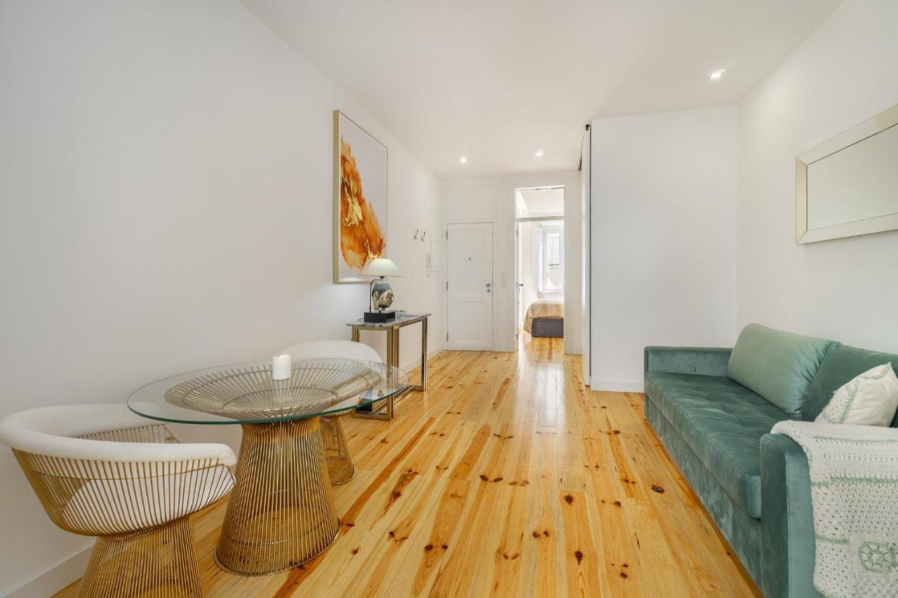 Whome Chic 1-bed W/ Patio Perfect To Explore Apartamento Lisboa