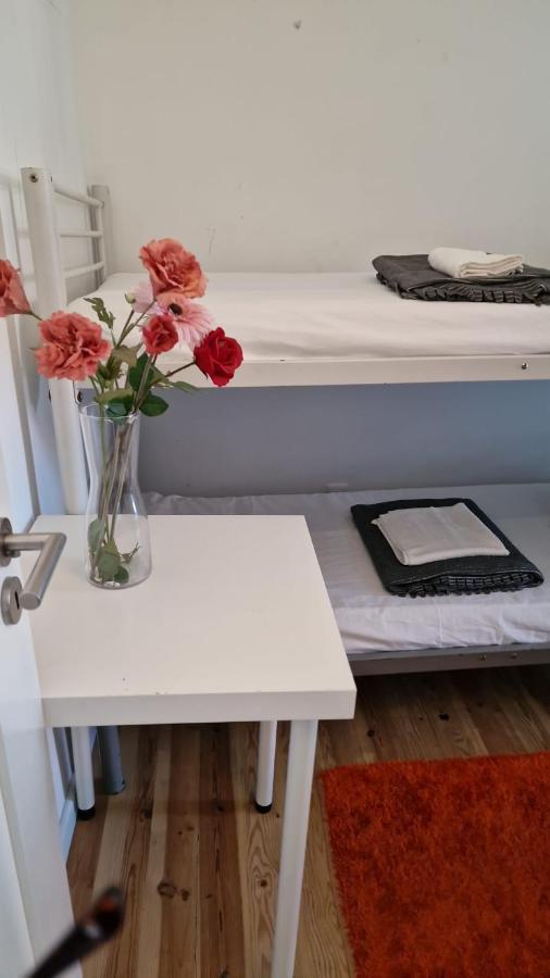 Hostal D&n *