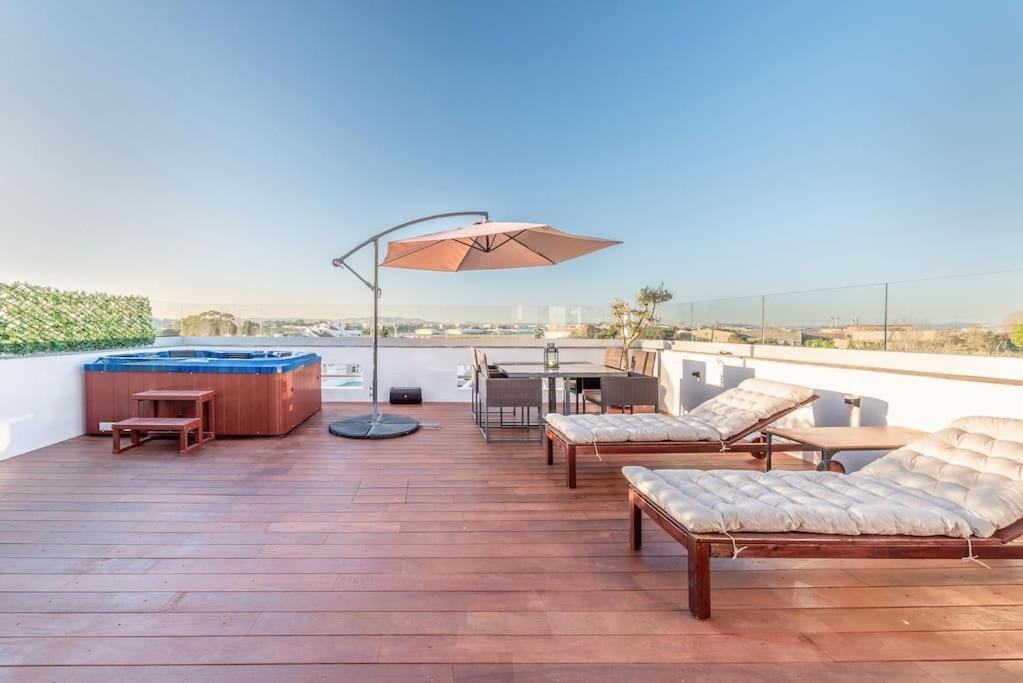 Apartamento Sunny Private Rooftop Sauna & Hot Tub By Bentobox *