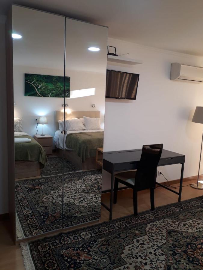 Apartamento City 2 *
