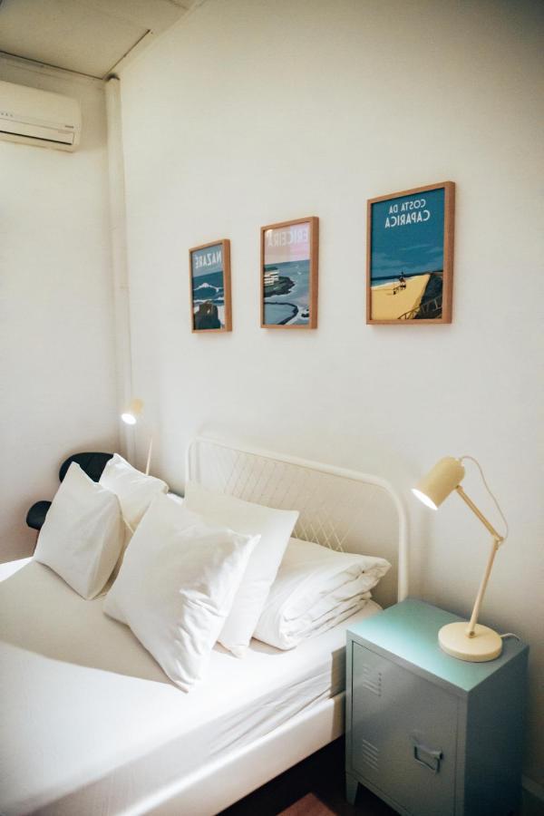 Lx Hostal