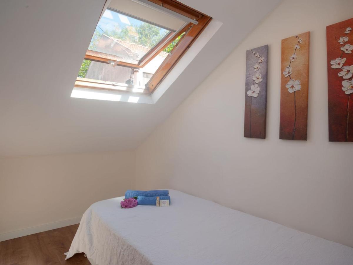 Duplex Embaixador By Interhome Holiday home Lisbon
