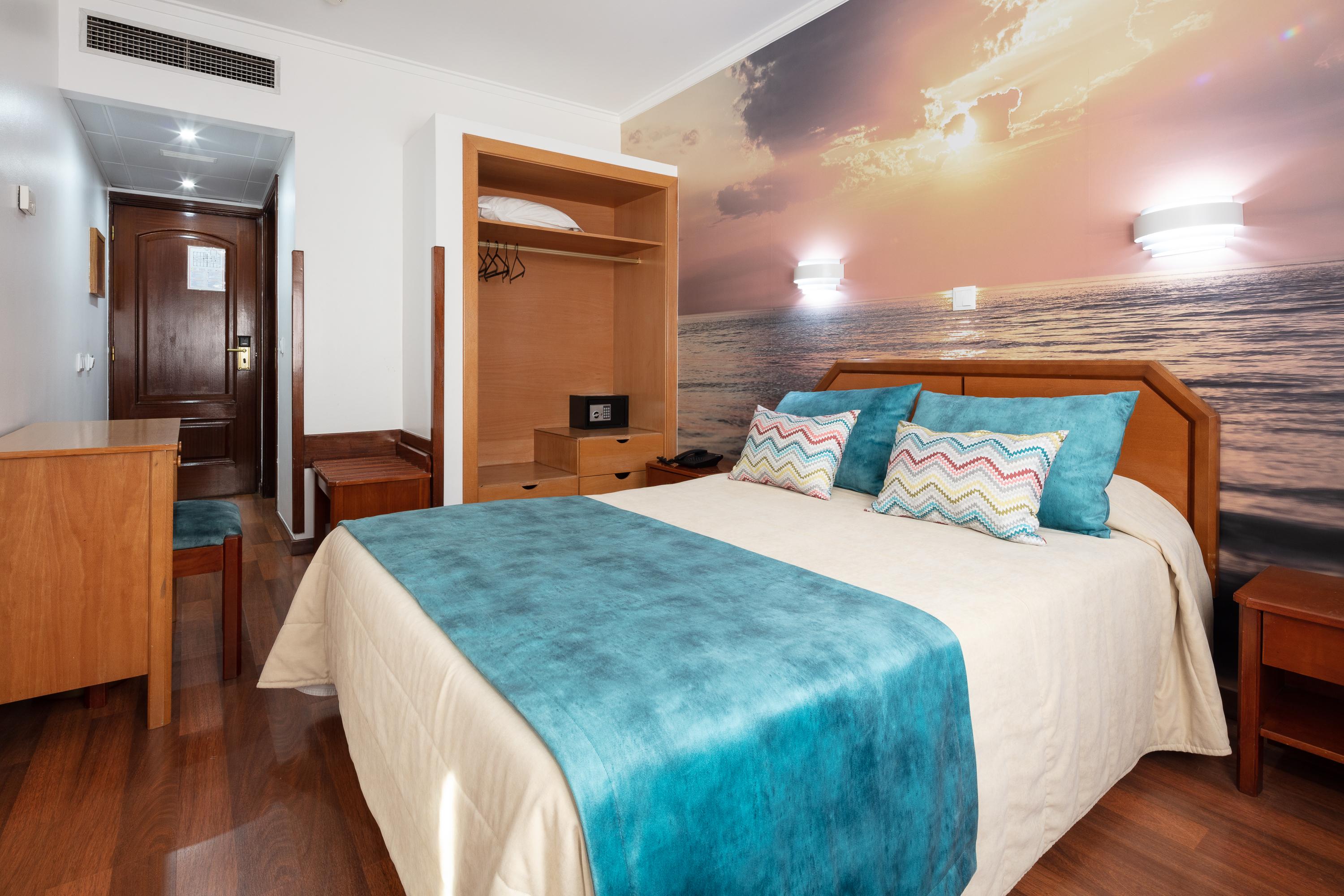 Hotel Anjos 3*