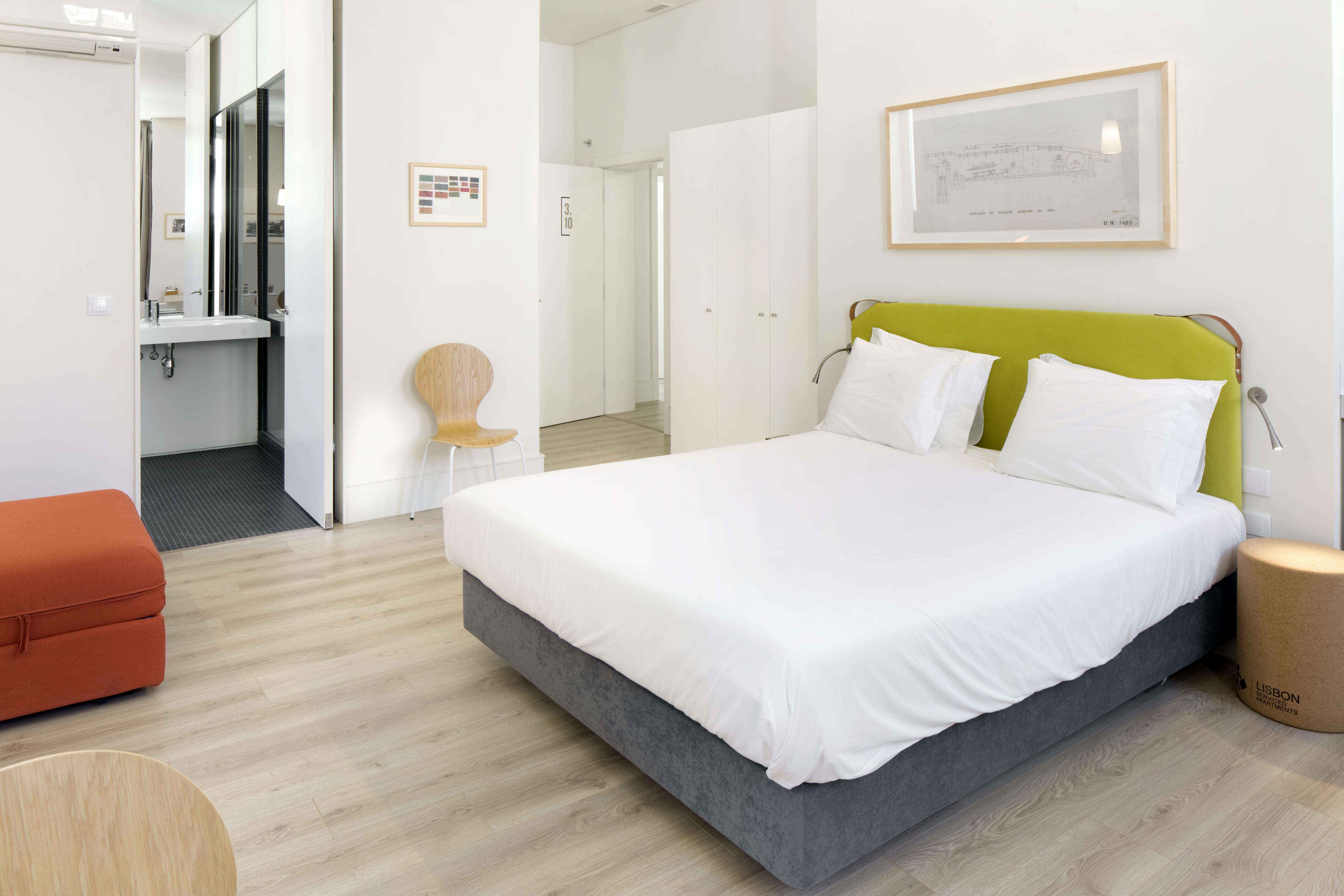 Apartamento Ascensor Da Bica - Serviced