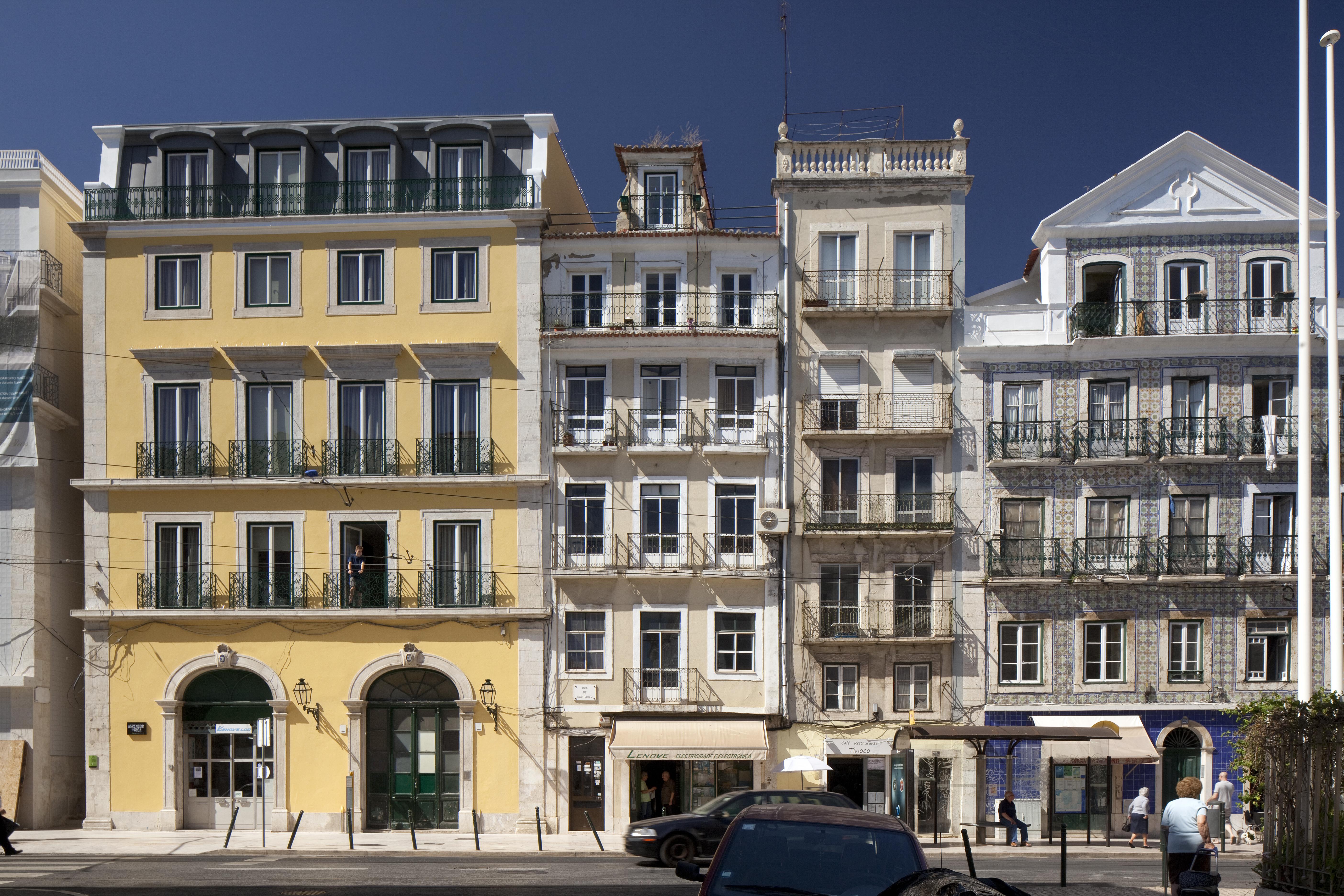 Apartamento Ascensor Da Bica - Serviced