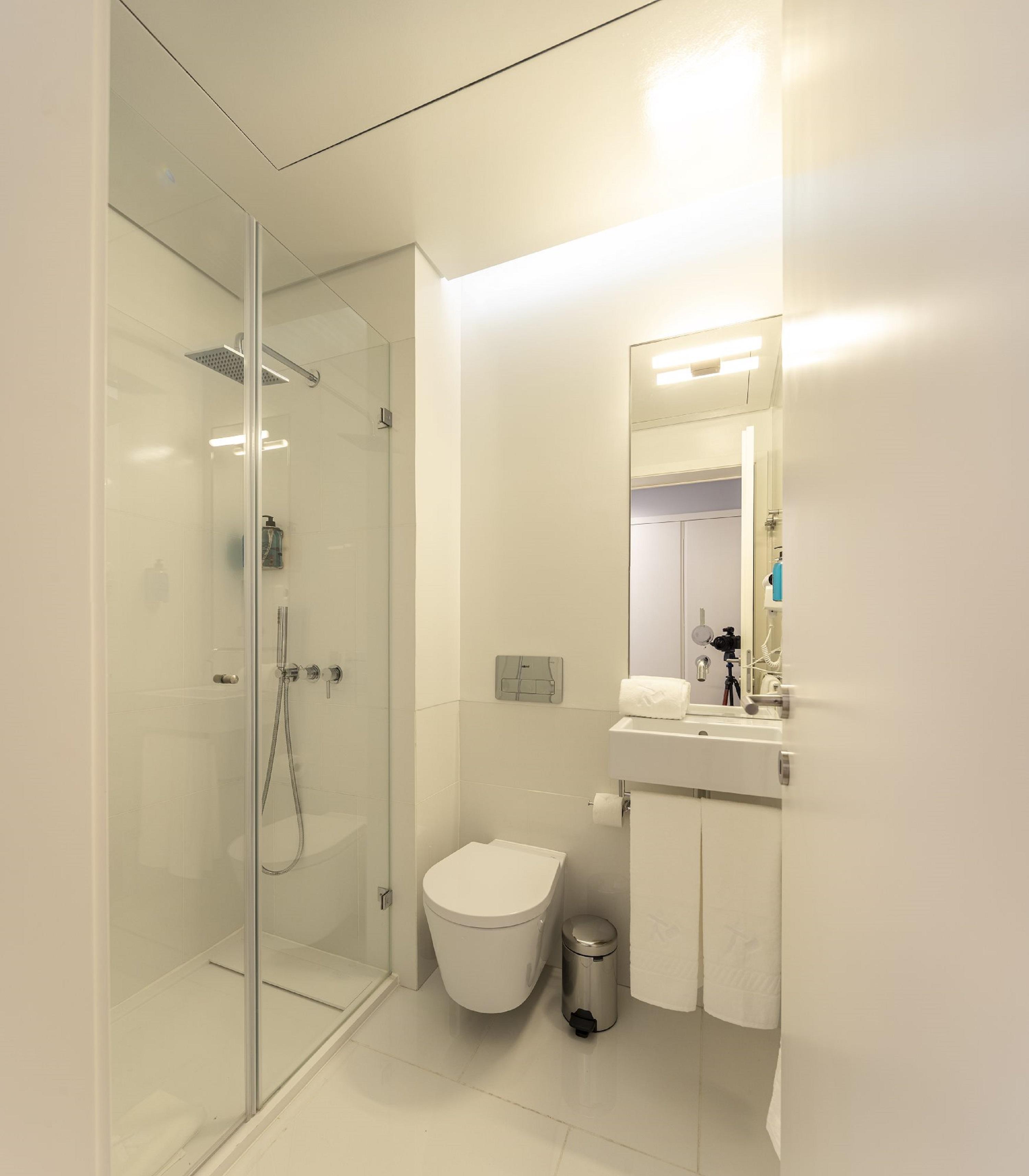 Serviced - Madalena Lisboa
