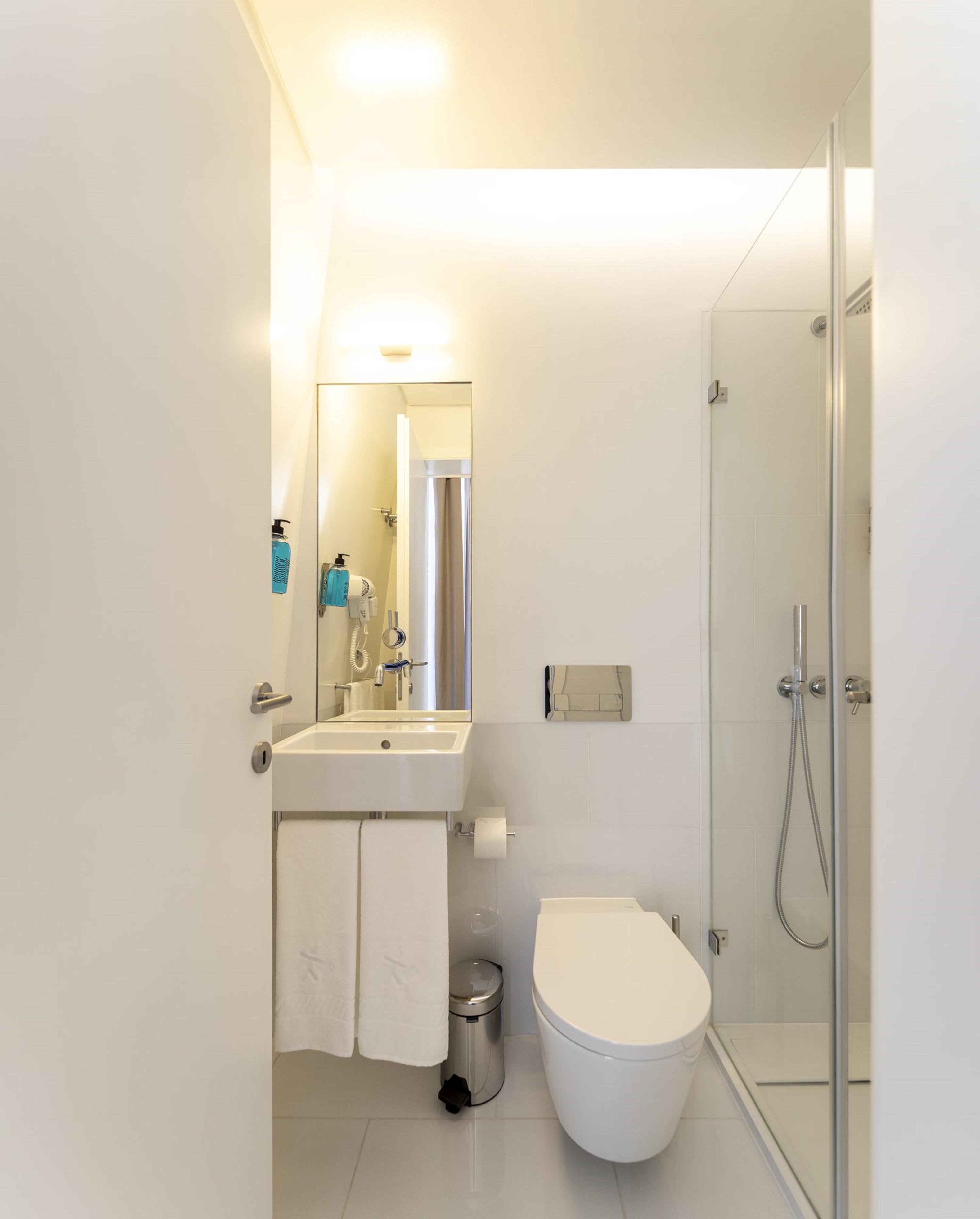 Serviced - Madalena Lisboa