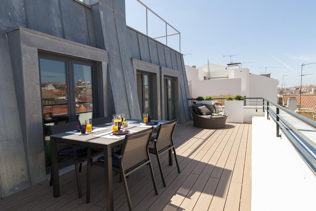 Guestready - Central Stylish Home With Parking Apartment