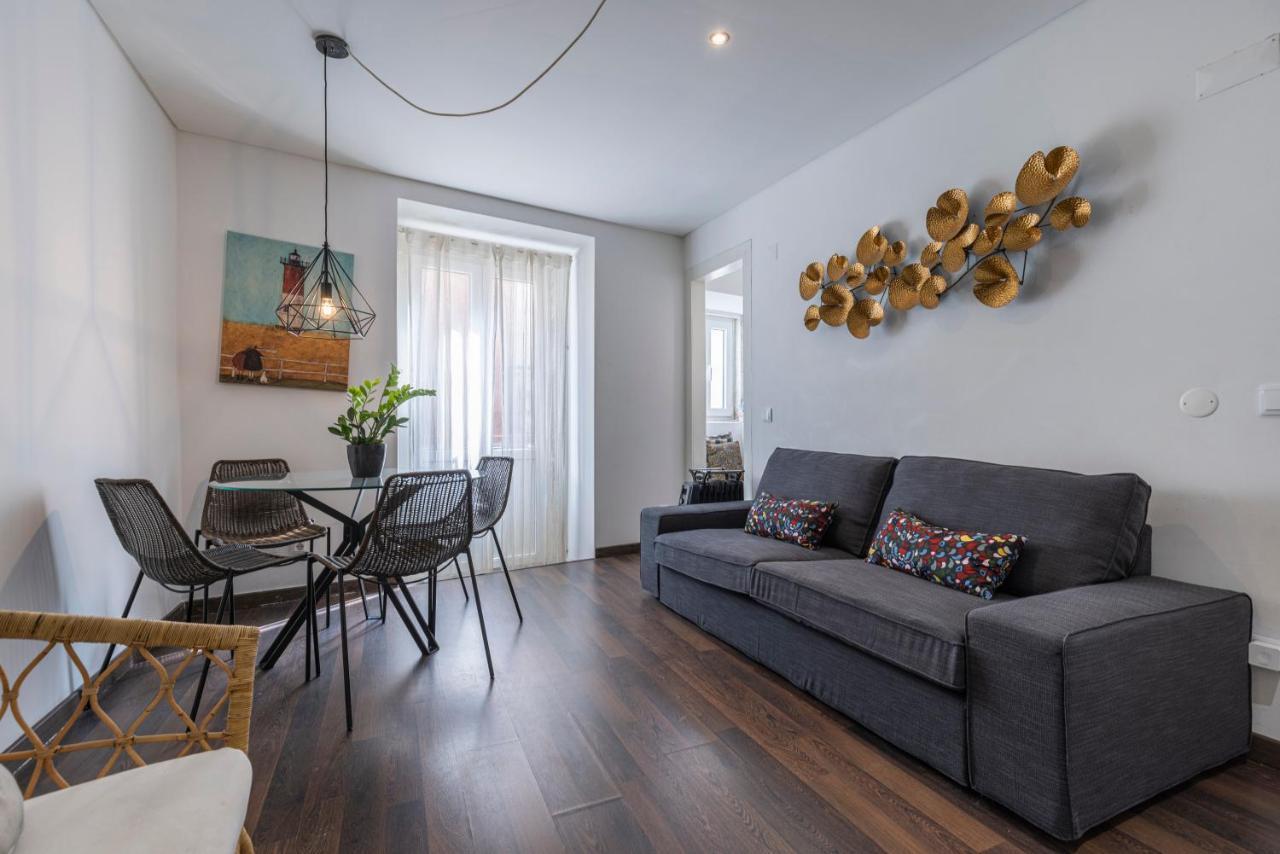 Alfama's Heart By Lovelystay Apartment *