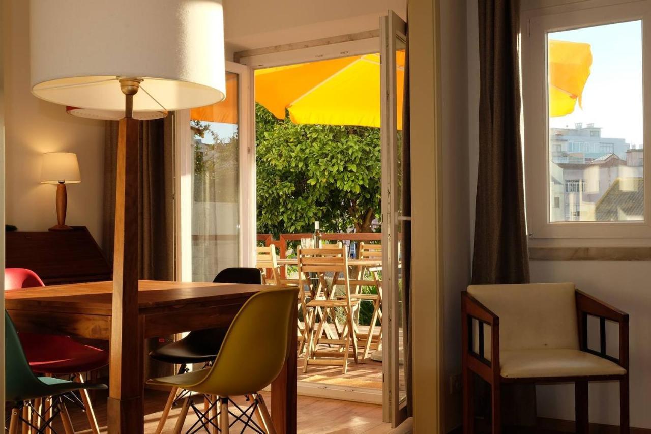 2 Bedroom W/garden And Pantheon Views *