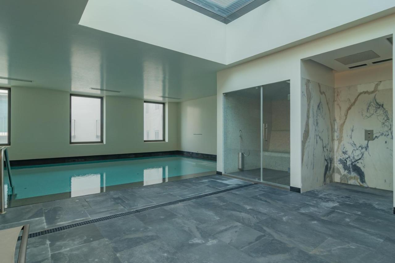 Apartment Liberdade Garden & Indoor Pool By Lovelystay *