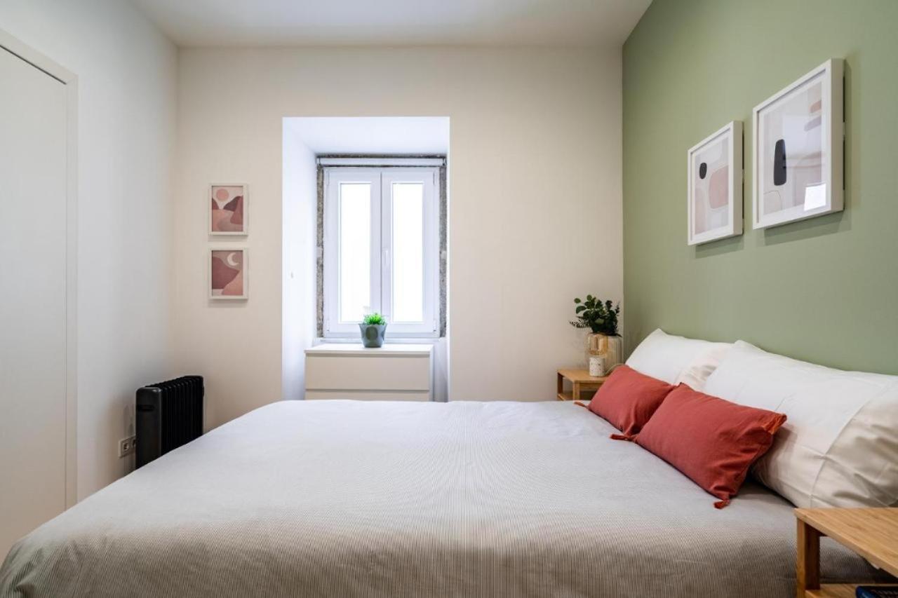 Whome Chic 2-bed Near Santos & Alcantara Perfect For Families & Couples *