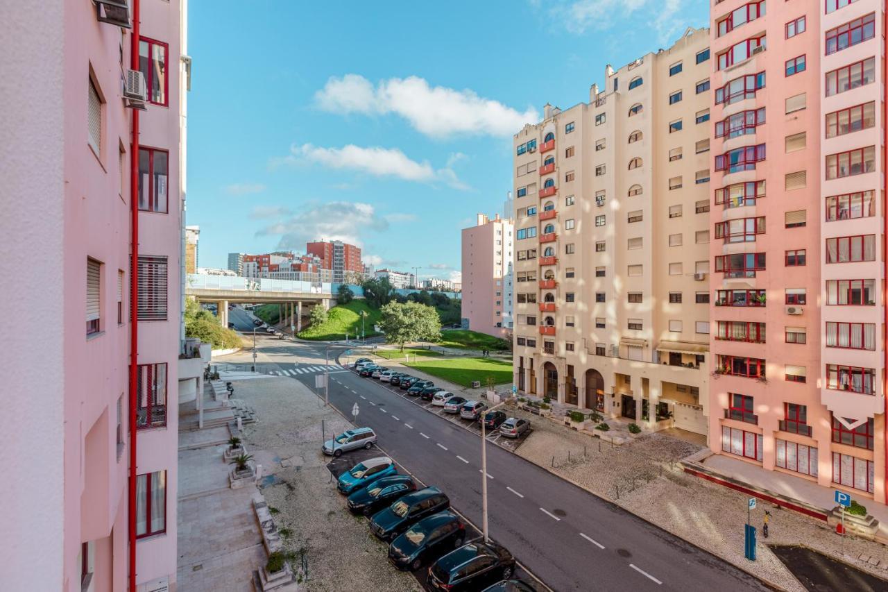 Elegant 3 Bedroom - Centre - Garage - Metro * Lisboa