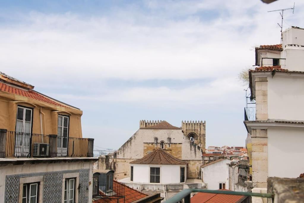 Historical Center Alfama - Stunning River Views Apartamento Lisboa