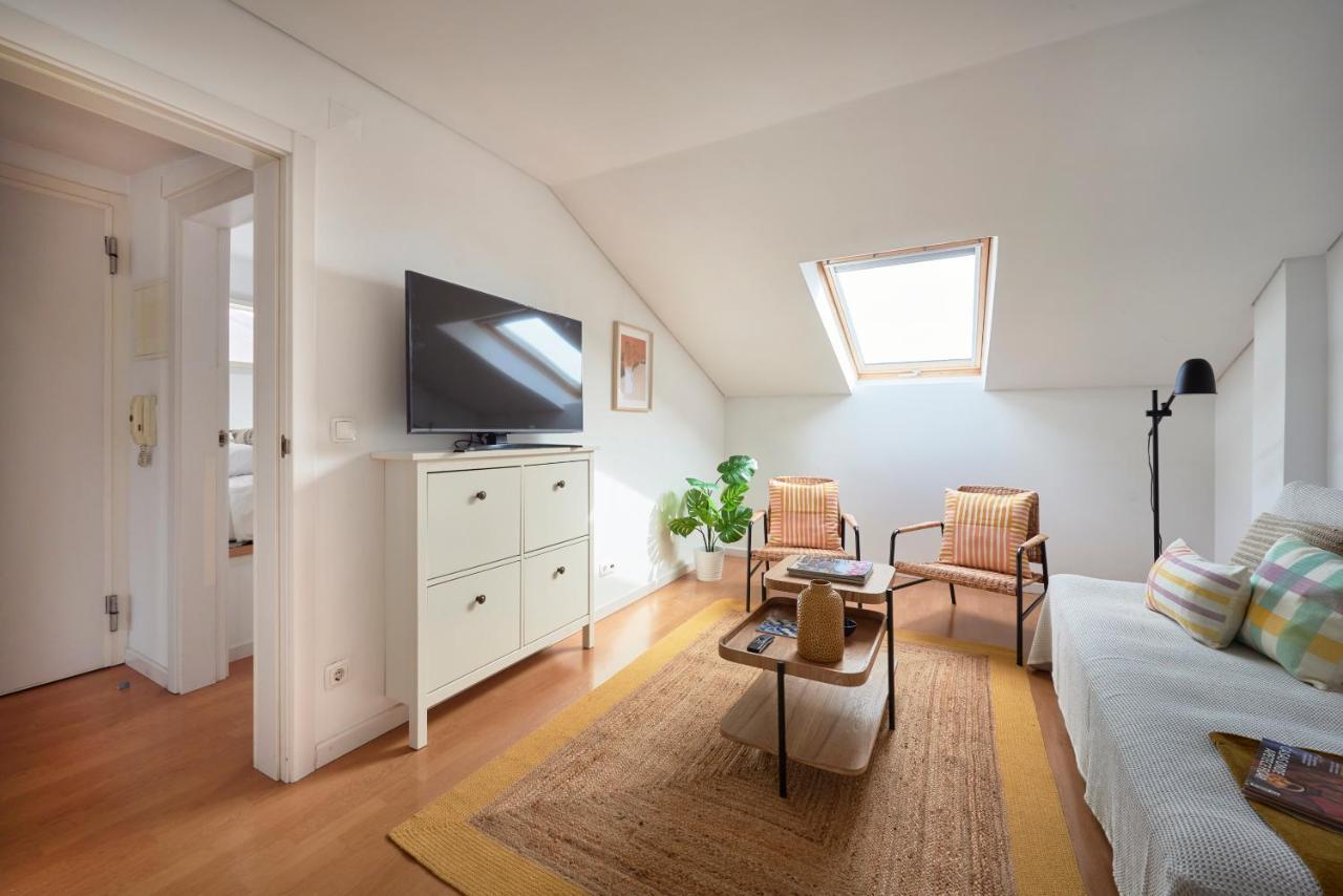 Bright W Balcony, Ac, Parking, By Timecooler Apartamento Lisboa