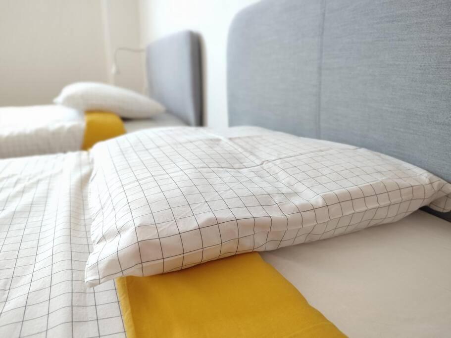 Near Airport & Citycenter Free Parking * Lisboa