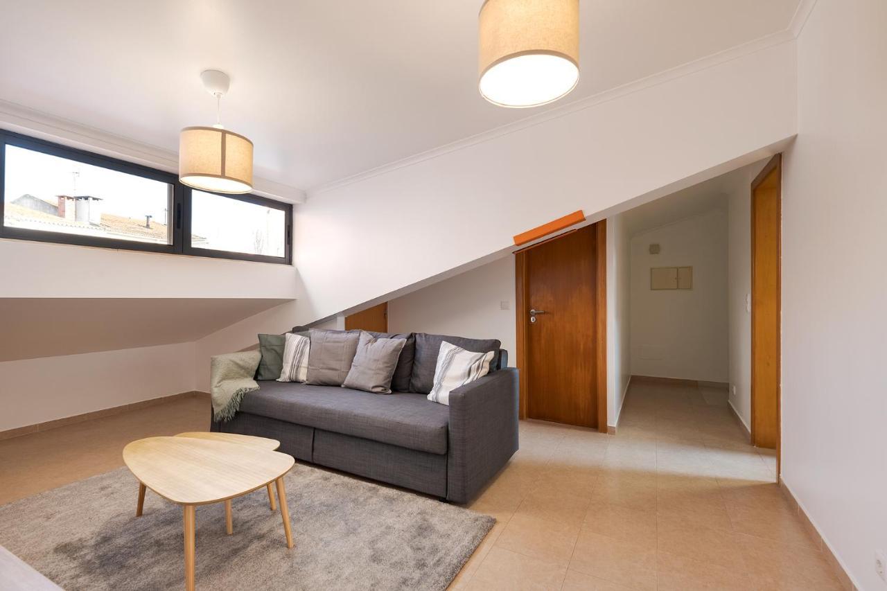 Gem Iv - Trendy Santos District With Dedicated Workspace * Lisboa