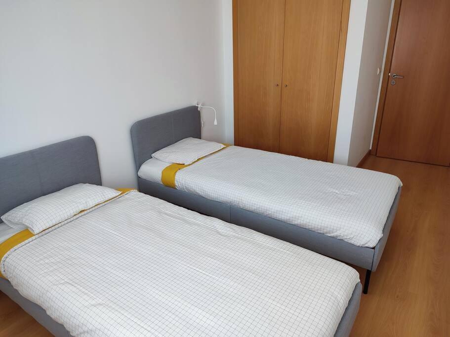 Near Airport & Citycenter Free Parking