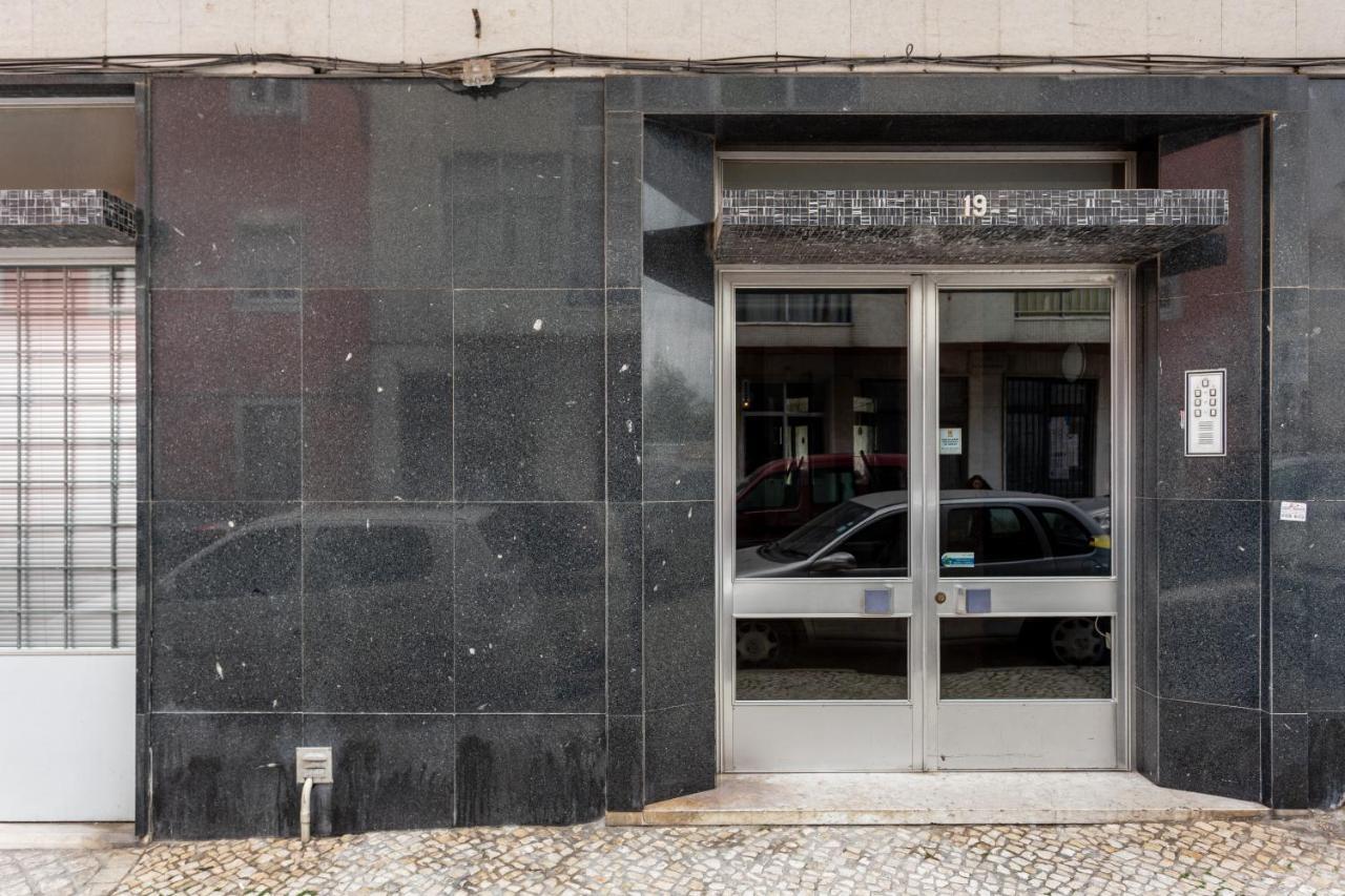 Joivy Vintage Flat With Terrace Lisboa